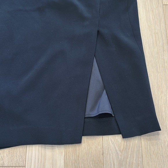 RW&CO. Pencil Skirt with Slit. Size 4. Black - Picture 5 of 6